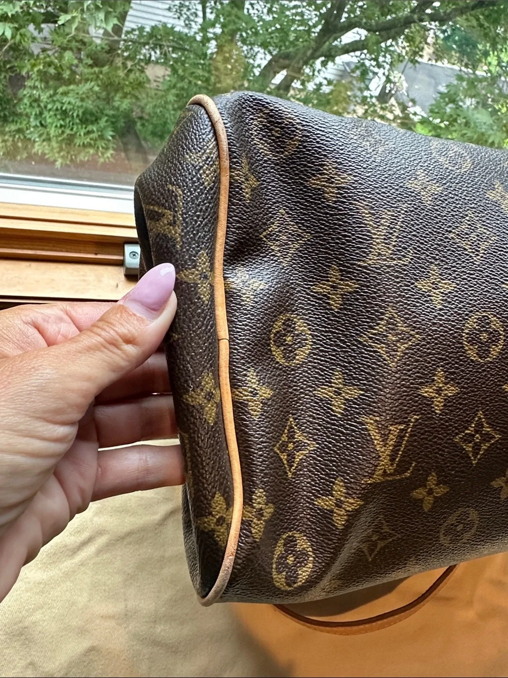 LOUIS VUITTON Montorgueil GM Shoulder Bag Purse Monogram Brown with Lock